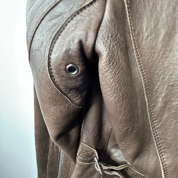 New , Marc New York,  Brown,  Medium Women`s Leather Jacket. Luxury apparel line - Picture 9 of 15